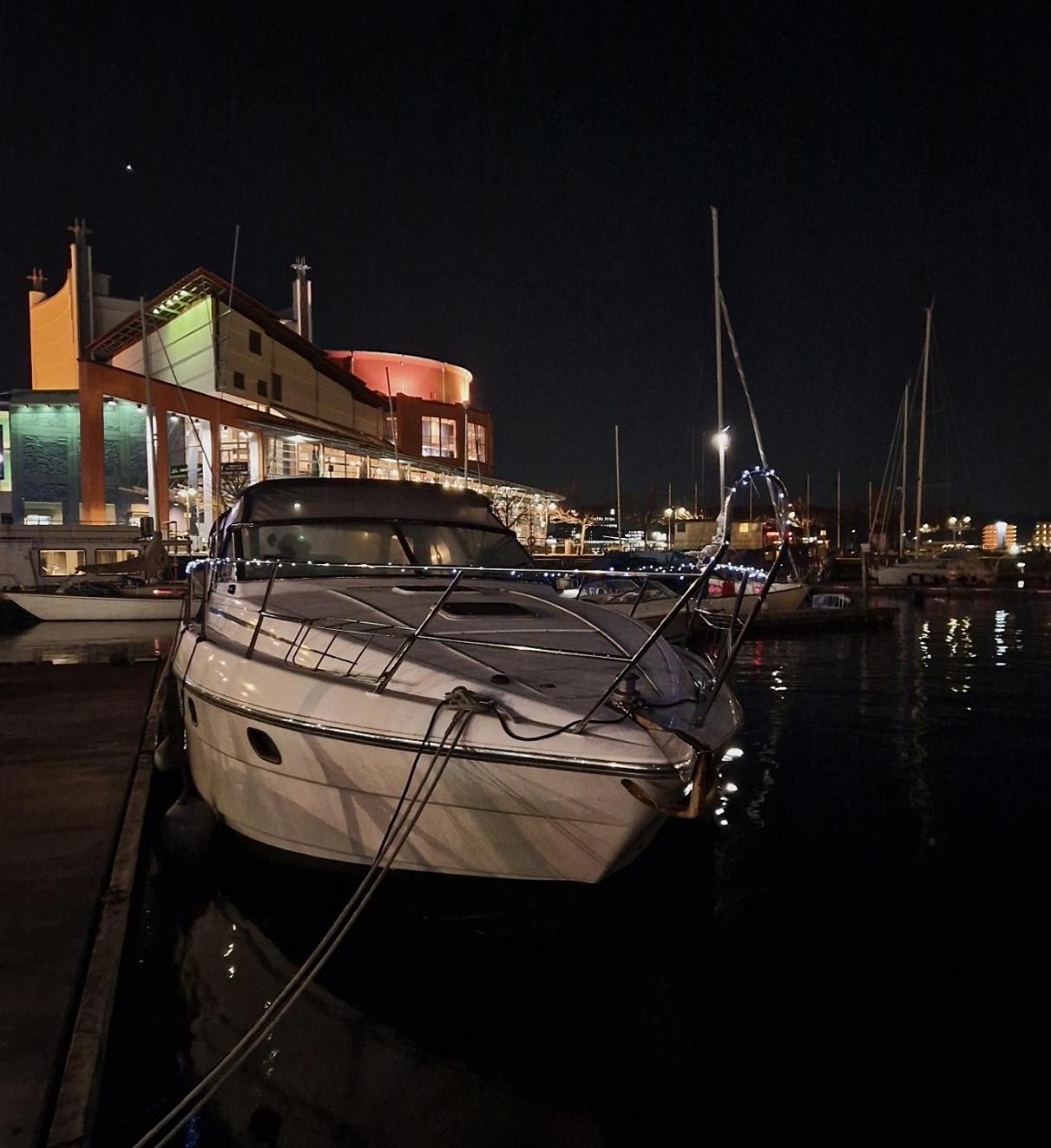 Prinsessan I Lilla Bommen Göteborg Exteriér fotografie